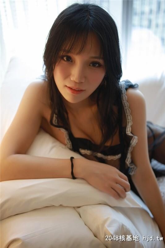 国模黑丝情趣写真[28P]第1页 作者:Publisher 帖子ID:152878 TAG:唯美图片,唯美清純,2048核基地