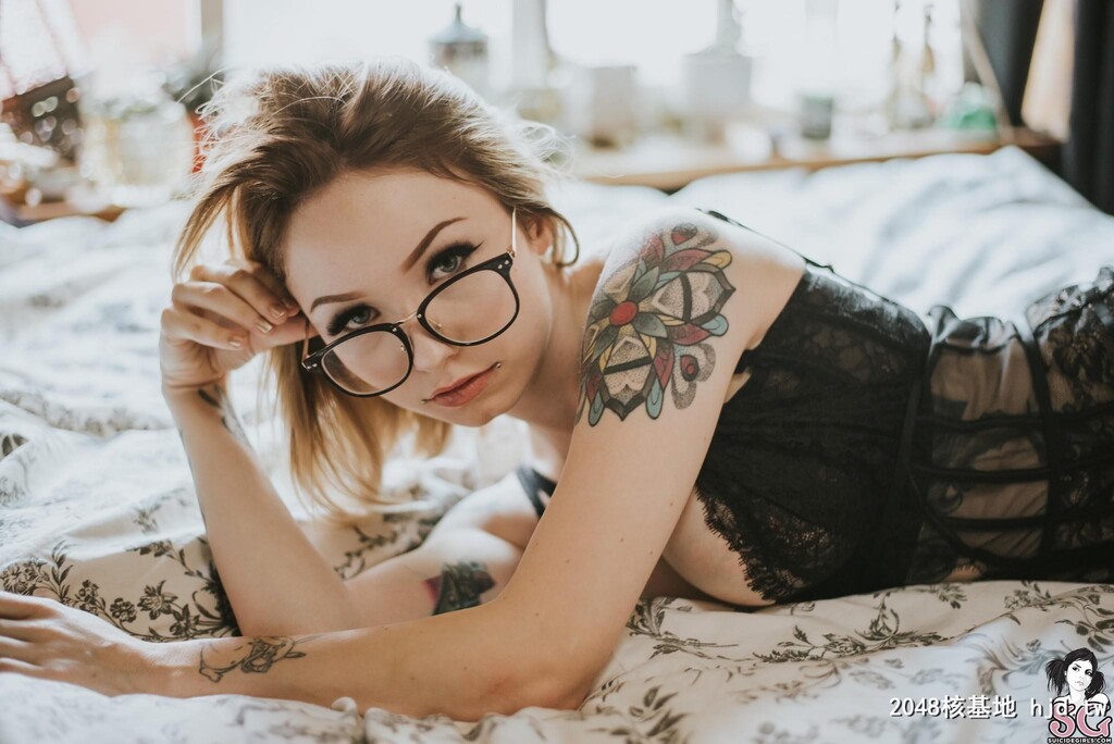 [SuicideGirls]Bae-HelloEuphoria-[49P]第1页 作者:Publisher 帖子ID:111073 TAG:欧美图片,歐美激情,2048核基地