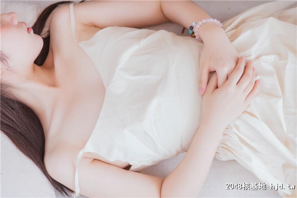 小清新美女青涩的性感诱惑写真[19P]第1页 作者:Publisher 帖子ID:181367 TAG:唯美图片,唯美清純,2048核基地